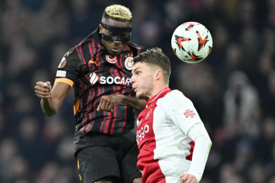 Galatasaray'a kötü haber! Victor Osimhen, cezalı duruma düştü