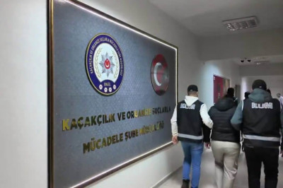 Bingöl’de ruhsatsız silah operasyonu: 4 şüpheli tutuklandı