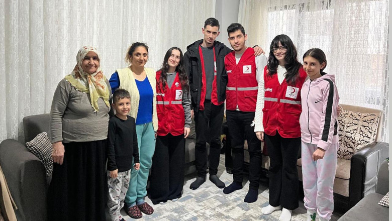 Kızılay’dan, Depremzedelere Destek Ziyareti