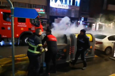 Konteyner Yangını İtfaiyenin Müdahalesiyle Söndürüldü