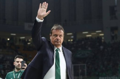Ergin Ataman'ın çalıştırdığı Panathinaikos, Yunanistan Kupası'nın sahibi oldu