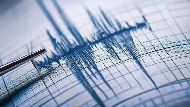 İran'da 5,4 büyüklüğünde deprem