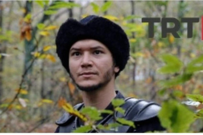 Latif (hekim, doktor) kimdir? Kudüs Fatihi Selahaddin Eyyubi Latif'i oynayan Arif Diren nereli, kaç yaşında?