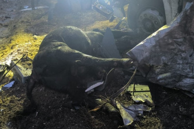 Ankara'da hayvan yüklü tır devrildi: 1 ölü