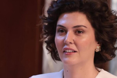 Kral Kaybederse dizisi Neslihan kimdir? İdil Yener kaç yaşında?