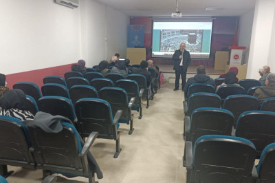 Umre Hazırlık Seminerine Katıldılar