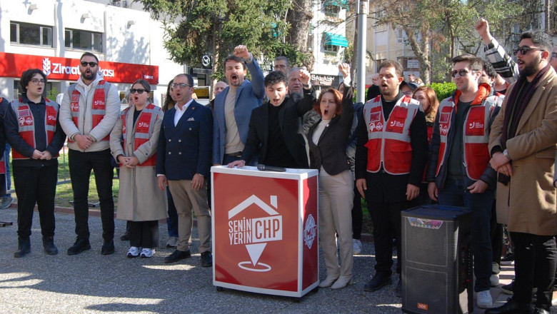 CHP’li Gençler İmamoğlu’na Sahip Çıktı