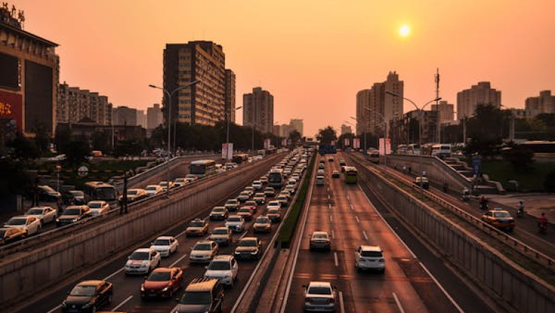Yolculuk Yapacaklar Dikkat! Trafik Yasakları Başlıyor