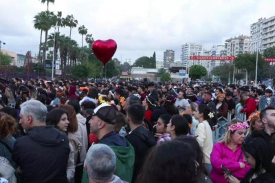 Uluslararası Adana Portakal Çiçeği Karnavalı başladı