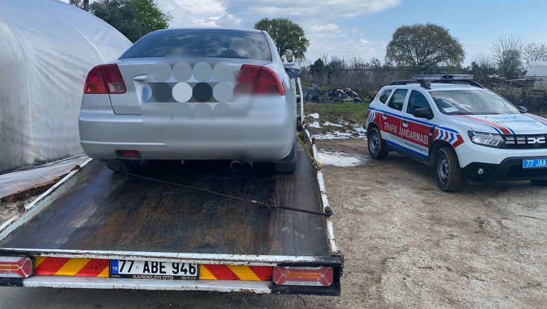 Koru Beldesi'nde Drift Yapan Sürücü Takip Sonucu Yakalandı