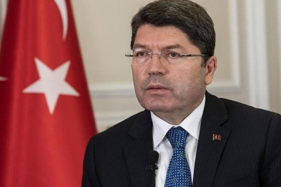 Adalet Bakanı Yılmaz Tunç'tan 'CHP otobüsünün şoförü'ne ilişkin açıklama