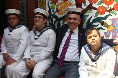 Engelli Bireylerin Asker Kınası Yakıldı