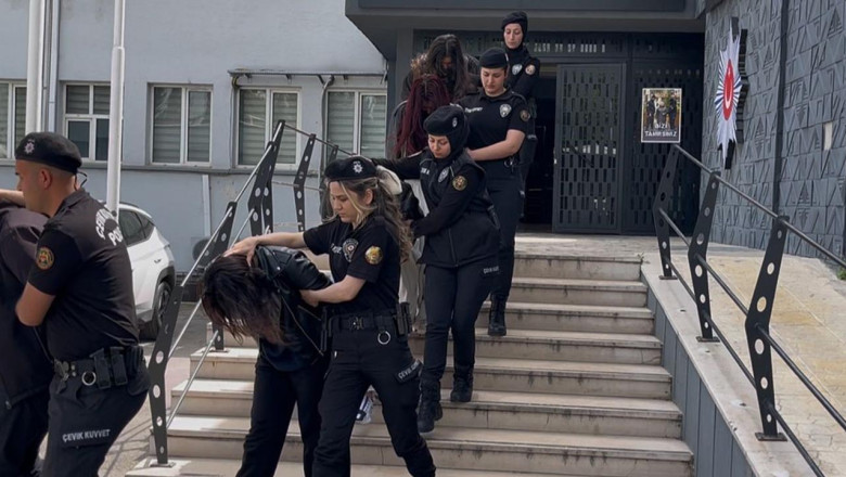 Lüks Ofisleri Çağrı Merkezine Çeviren Dolandırıcılık Şebekesi Çökertildi