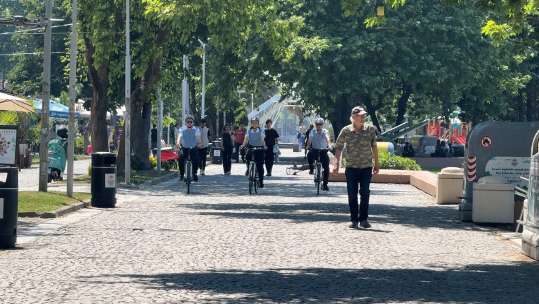 Yalova'da Bisikletli Polis Martı Timleri Göreve Başladı