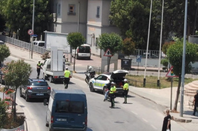 Yalova’da Kırmızı Işıkla Geçen Sürücülere Ceza Yağdı!