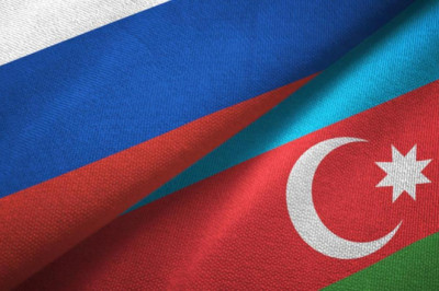 Azerbaycan'da 2 Rus gazeteci gözaltına alındı