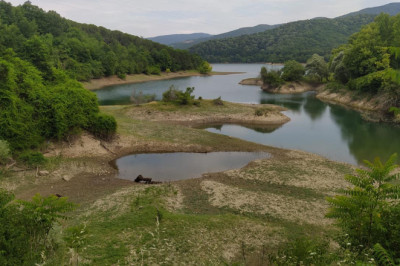 Gökçe Barajı’nda Su Seviyesi Düşüyor!