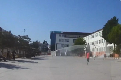 Yalova Polisi Geç Kalan Öğrencilerin İmdadına Yetişti