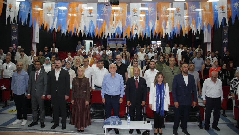 AK Parti Yalova Teşkilatı, Eğitim Programını Coşku İçinde Tamamladı