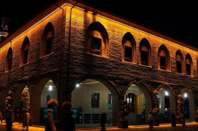 Camilerde kuraklıktan kurtulmak, yangınlardan korunmak ve şehitler için dua edildi