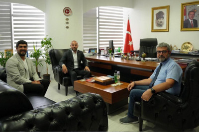 AK Parti Yalova İl Başkanı Güçlü’den Sağlık Müdürü Kaşıkcı’ya Ziyaret