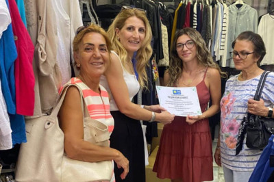 İYİ Parti Yalova Merkez İlçe Başkanlığı’ndan Esnafa Teşekkür Belgeleri