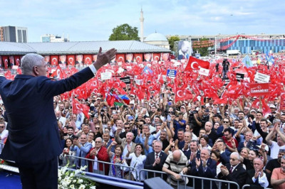 İyi Parti’nin ‘Birinci Vazifen’ Mitingine Katıldılar