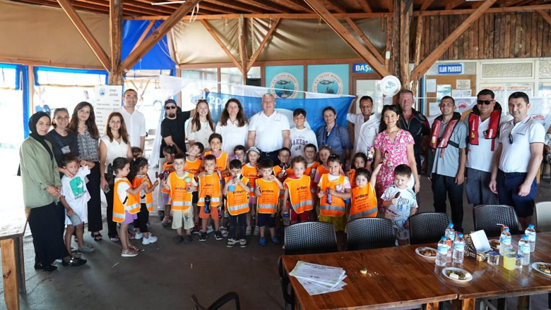 Yalova’da Çocuklar Uygulamalı Deniz Temizliği Eğitimi Aldı