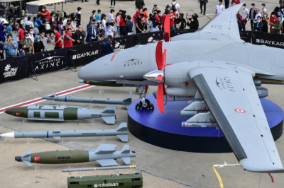 Yalova Üniversitesi Mühendisleri TEKNOFEST 2025’te Ulusal Arenada!