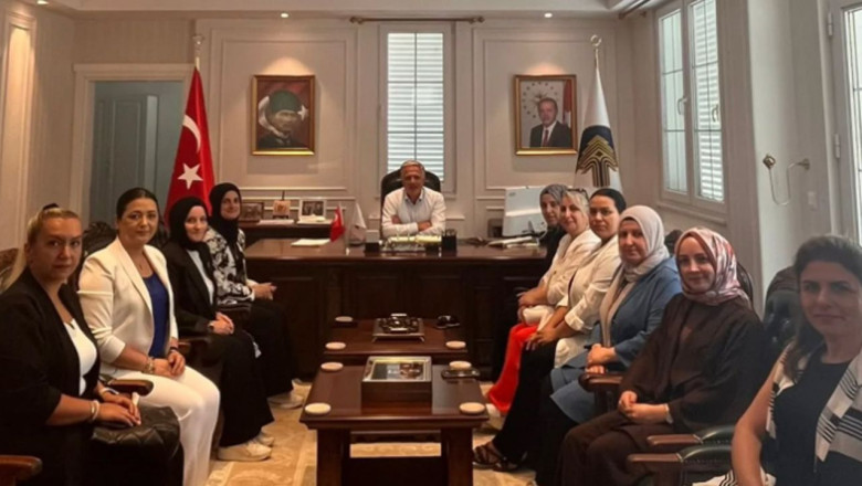 AK Parti Termal İlçe Kadın Kolları’ndan Başkan Acar’a Ziyaret