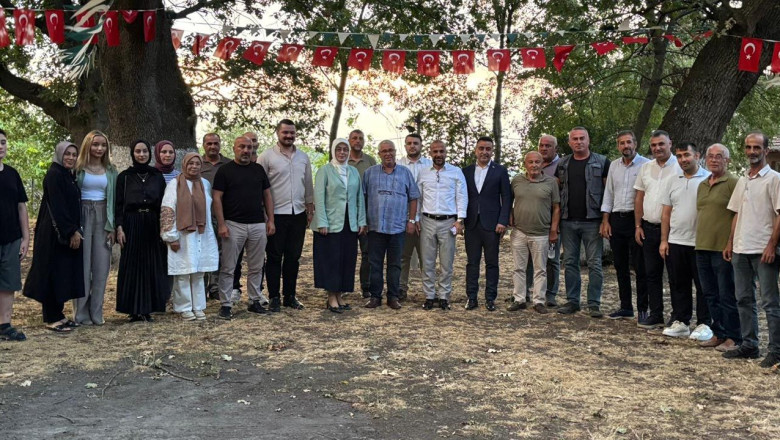 Ak Parti’den Köylere Çıkarma