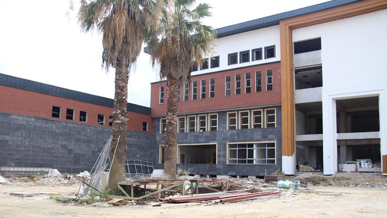 Yalova Lisesi’nde Son Durum: Bahçe Düzenleme Çalışmaları Başladı!