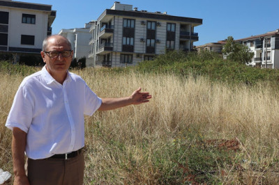 Adnan Menderes Mahallesi’nde Boş Arsalar Tehlike Saçıyor