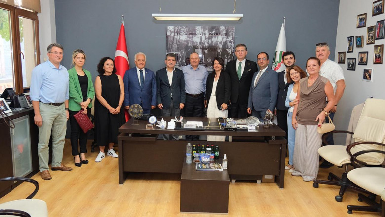 CHP Milletvekillerinden Kent Konseyi Başkanı Kenan Engin’e Ziyaret