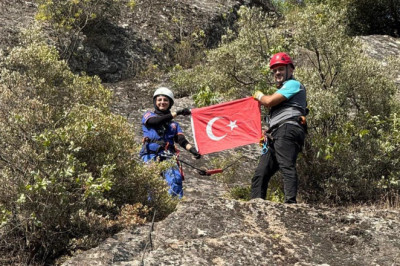 UMKE Personeli Zorlu Eğitimi Tamamladı