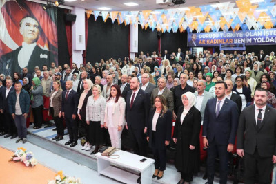 Kadın Kolları 1. Danışma Meclisi Gerçekleştirildi