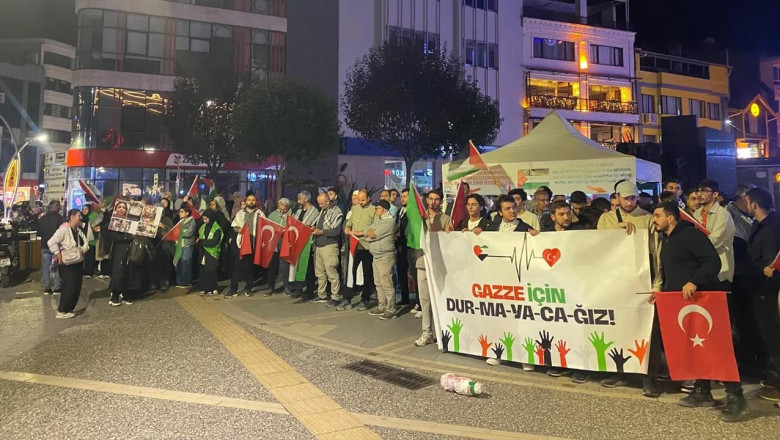 Sumud Filosu’na Saldırı Yalova'da Protesto Edildi