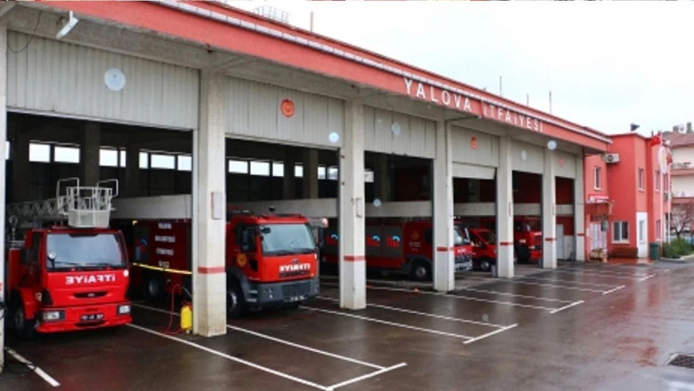 Yalova Belediyesi İtfaiyesi, Eylül Ayında 64 Yangına Müdahale Etti