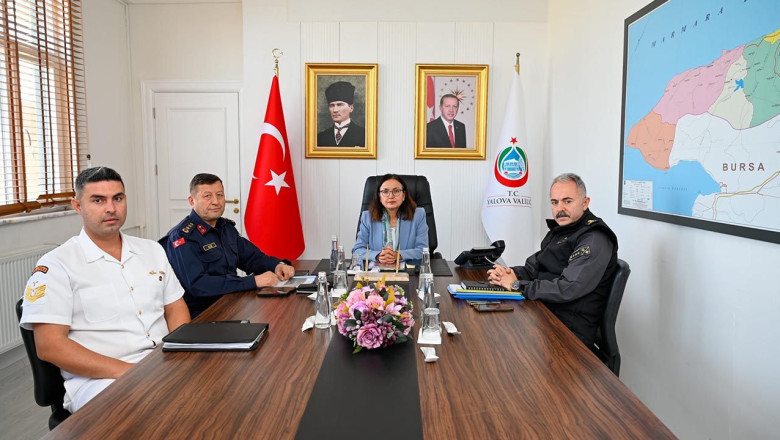 Yalova’da Asayiş ve Güvenlik Değerlendirme Toplantısı Canlı Yayınla Yapıldı