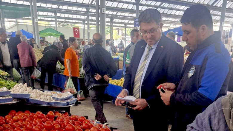 Yalova Belediyesi’nden Pazar Yerleri ve Marketlere Sıkı Denetim