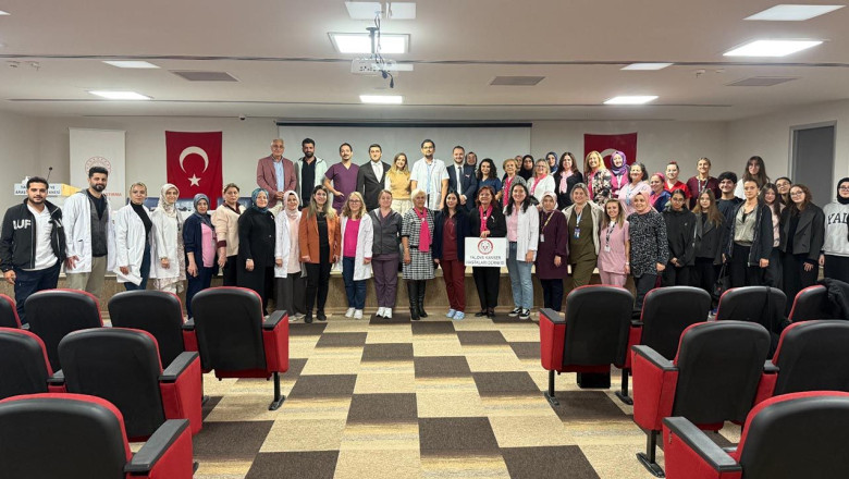 Meme Kanseri Farkındalık Semineri Düzenlendi