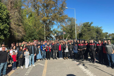 Yalova Motosiklet Derneği’nden Cumhuriyet Coşkusu: Bayraklarla, Motorlarla, Gururla!