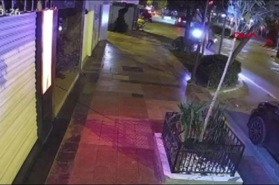 Feci kaza kamerada: Motosikletin çarptığı yaya hayatını kaybetti