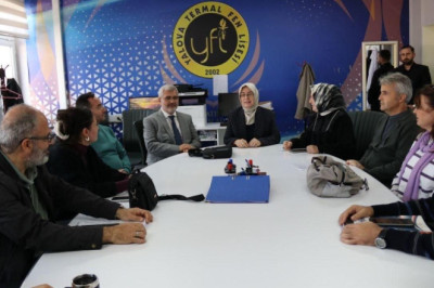 Milletvekili Akyol ve Müdür Yılmaz’dan Okul Çıkarmaları!