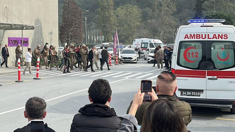 beIN Sports'da Şüpheli Paniğe Neden Oldu: Üzerindeki Silah Oyuncak Çıktı