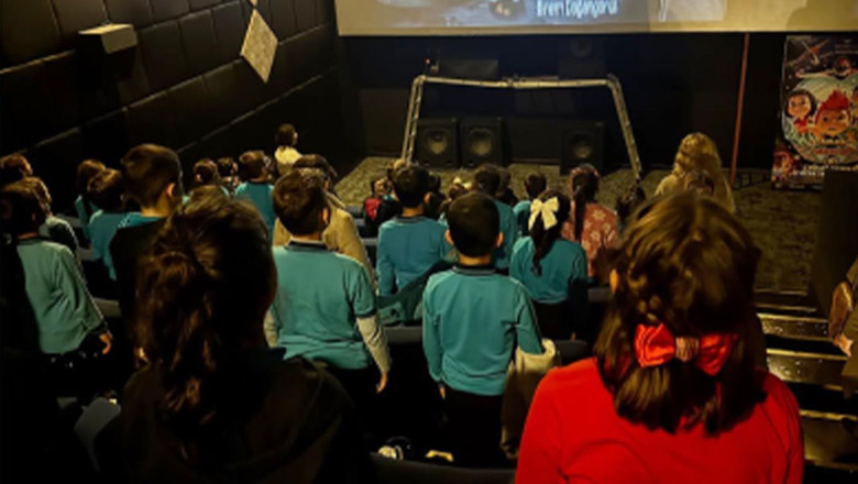 “Mustafa Kemal” Filmiyle 81 İlde, Yalova Dahil Tüm Türkiye’de İstiklal Marşı Yankılandı