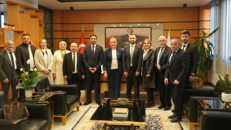 AK Parti İlçe Teşkilatlarından Başkan Fazlaca’ya Ziyaret