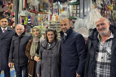 AK Parti Yalova Teşkilatından Kapalı Pazaryeri Esnafına Ziyaret