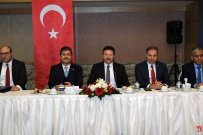 TŞOF Genel Başkanı Yiğiner Öncülüğünde Esnaf Zirvesi