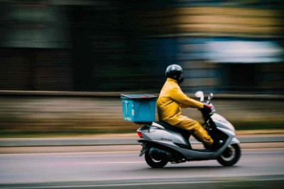 Yalova’da Fırtına Nedeniyle Motosiklet ve Motokuryelere Trafik Yasağı